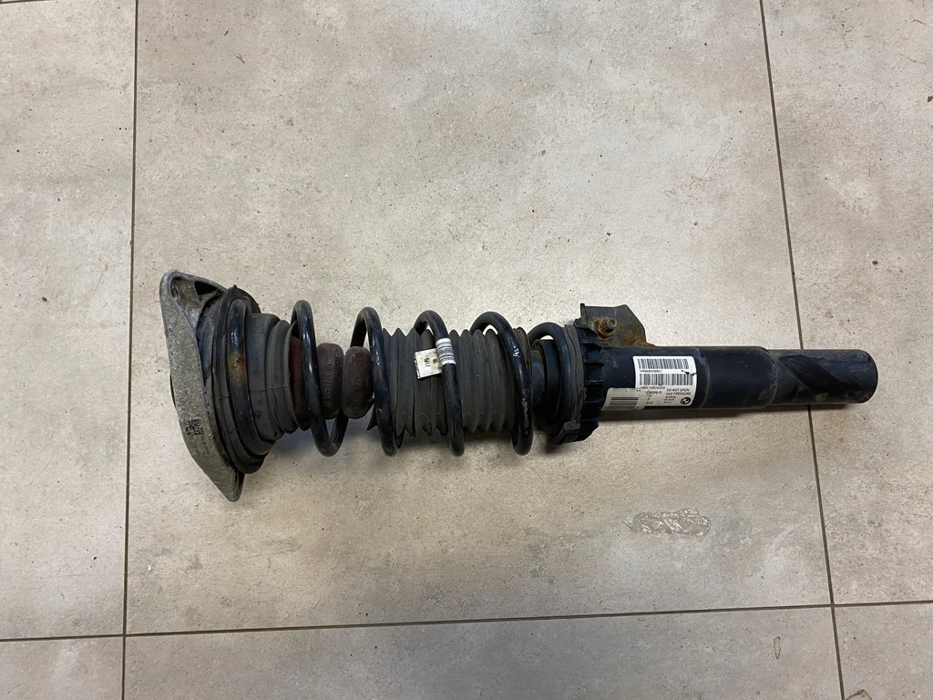 фото №1, Bmw i3 амортизатор правий перед 6880098