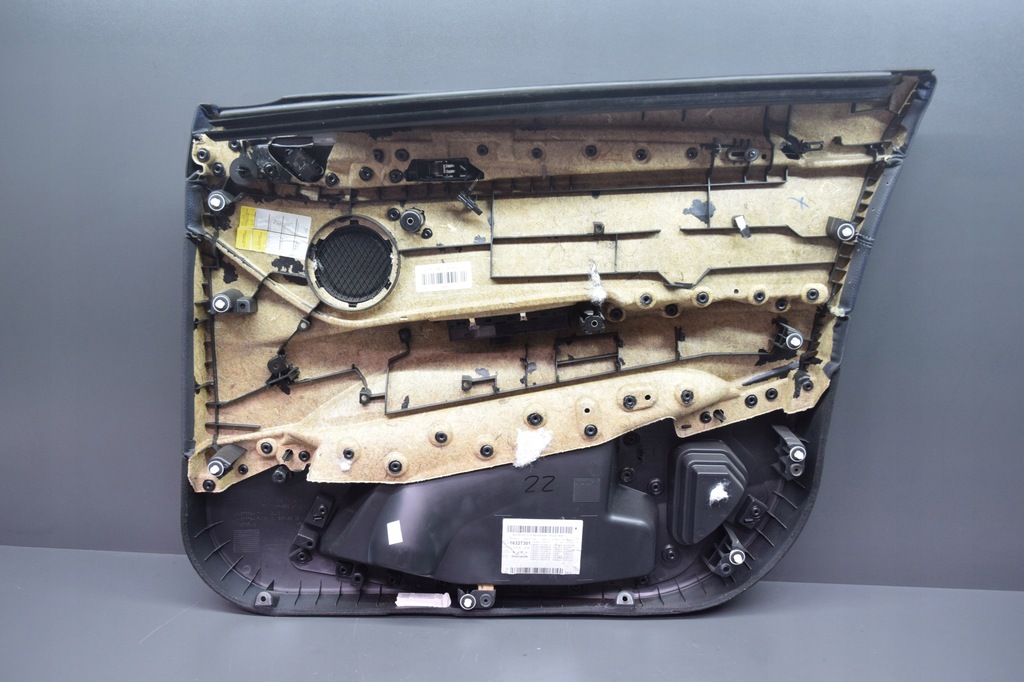 фото №10, Оббивка двері ліва перед обшивка двері bmw x1 f48