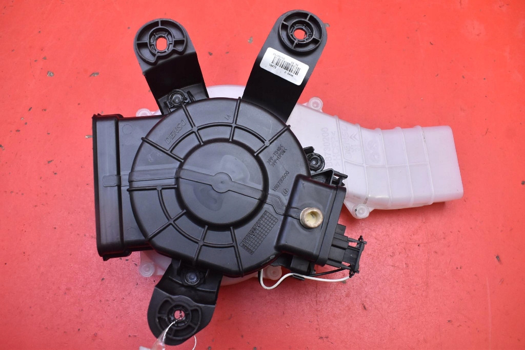 фото №6, Воздуходувка вентилятор обдув левая eu 9675403380 citroen c4 picasso 2 ii lift