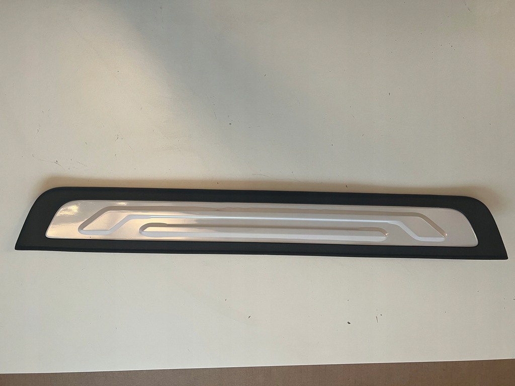 фото №1, Kia sorento молдинг na двері перед ліва 85881-2p100