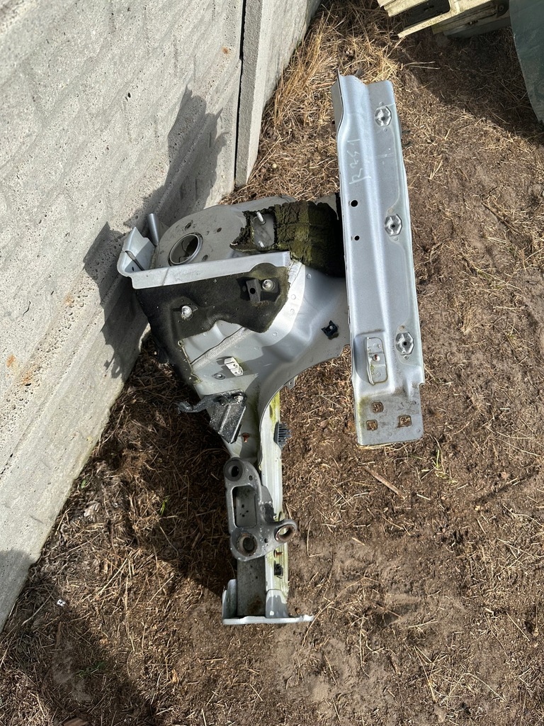 фото №7, Чверть лівий перед, ліва передня mercedes r klasa w251, r251