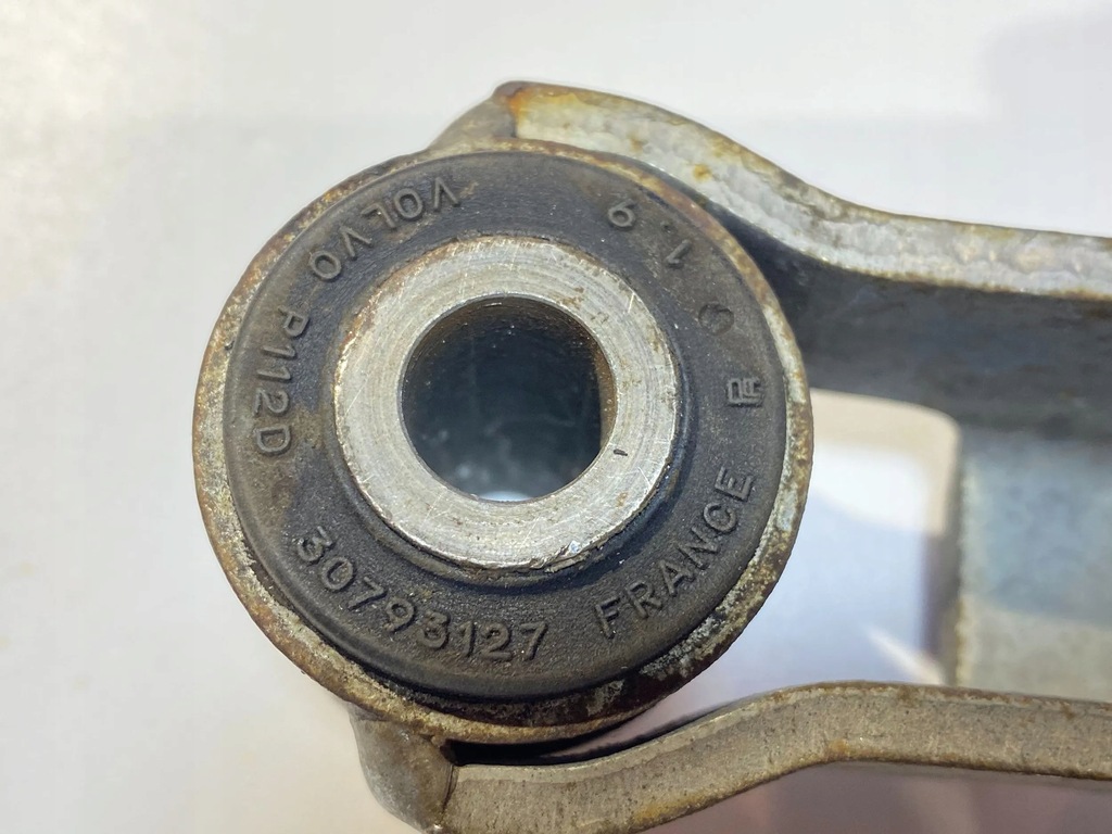 фото №8, Volvo c70 2007 кронштейны i лапы