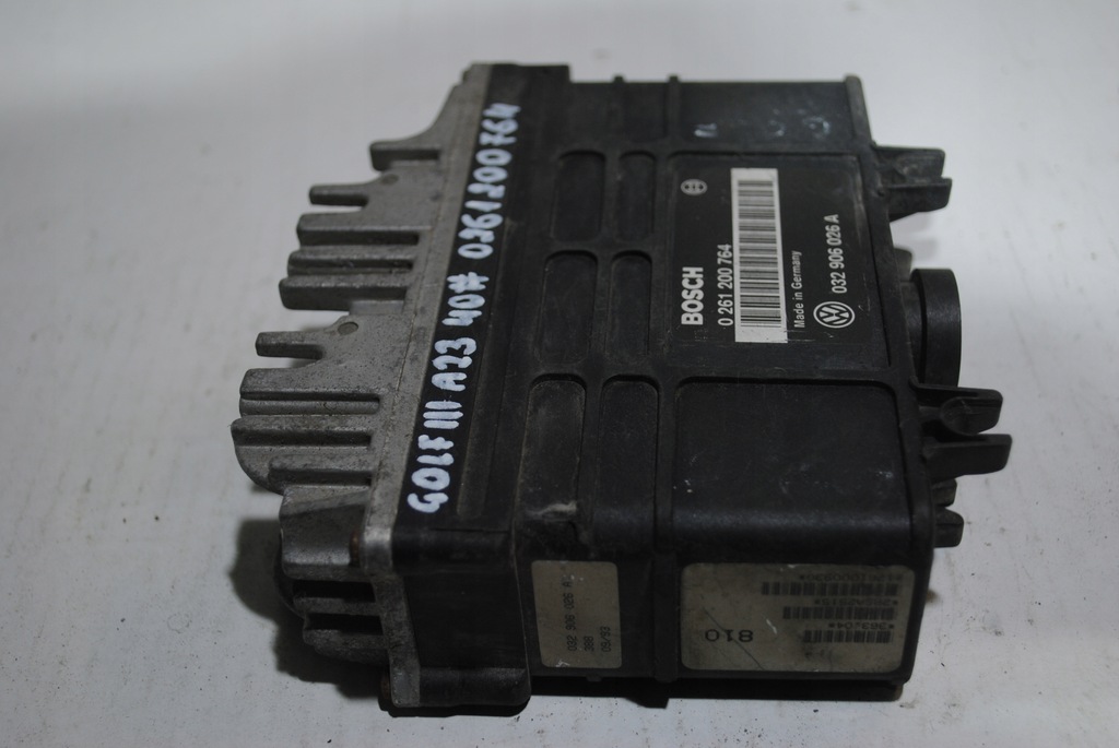 фото №8, Бортовой компьютер двигателя vw golf iii 0261200764