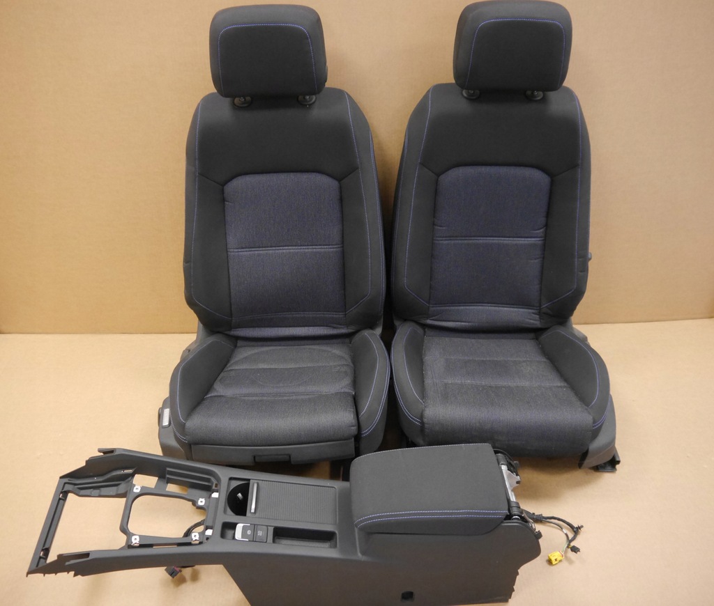 фото №1, Vw passat b8 сидіння заднє сидіння оббивка