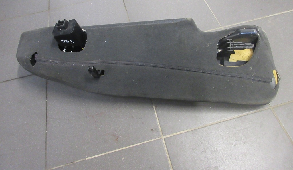 фото №6, Обшивка сиденье подлокотник левый задняя s60 i кожа