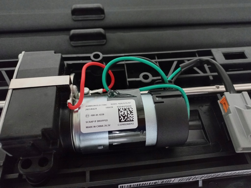 фото №8, Новый оригинальный kompletny люк электрический volvo fh 4 fh 5 2023 rok