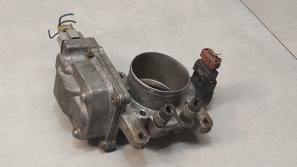 фото №7, Дросельна заслінка space wagon iii 2.4 gdi eac65-001