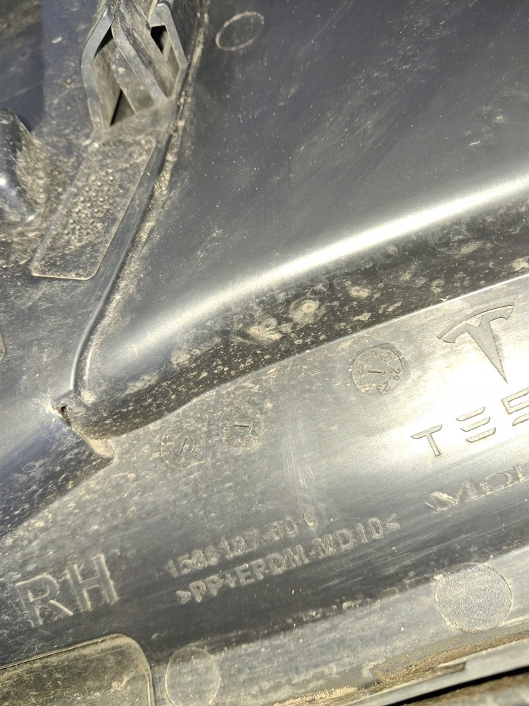 фото №12, Tesla x plaid бампер передний перед оригинал