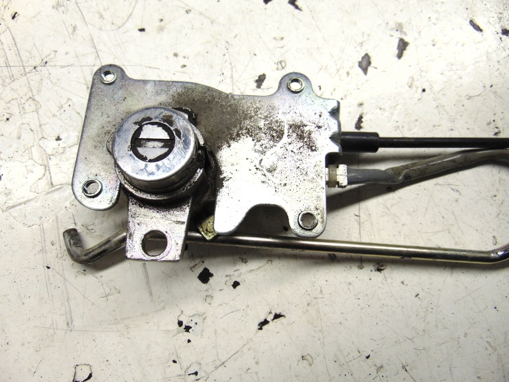 фото №11, Замок двері лівий перед mitsubishi pajero 4 iv 3d