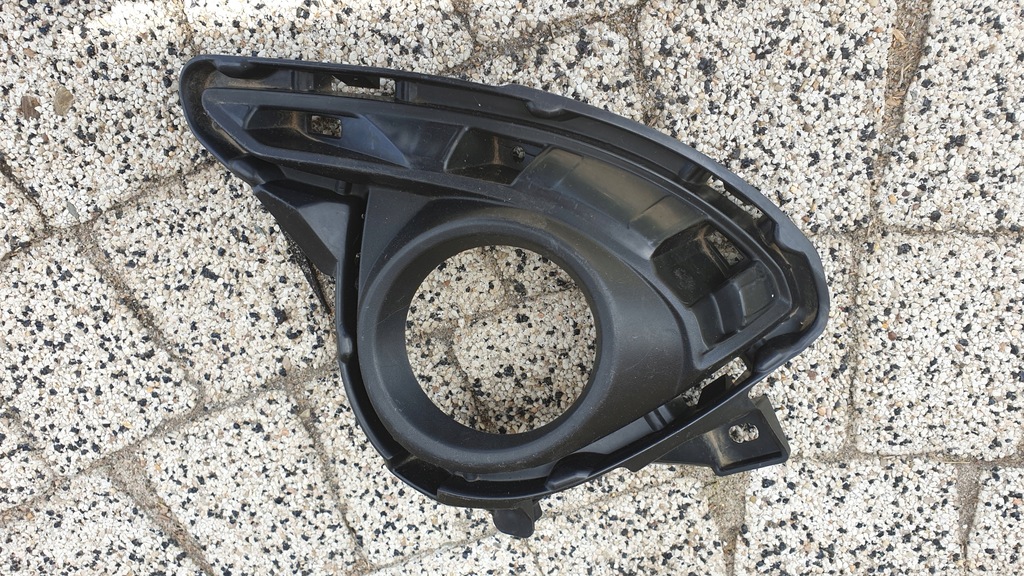 фото №1, Решітка mazda 2 ii 2015 -