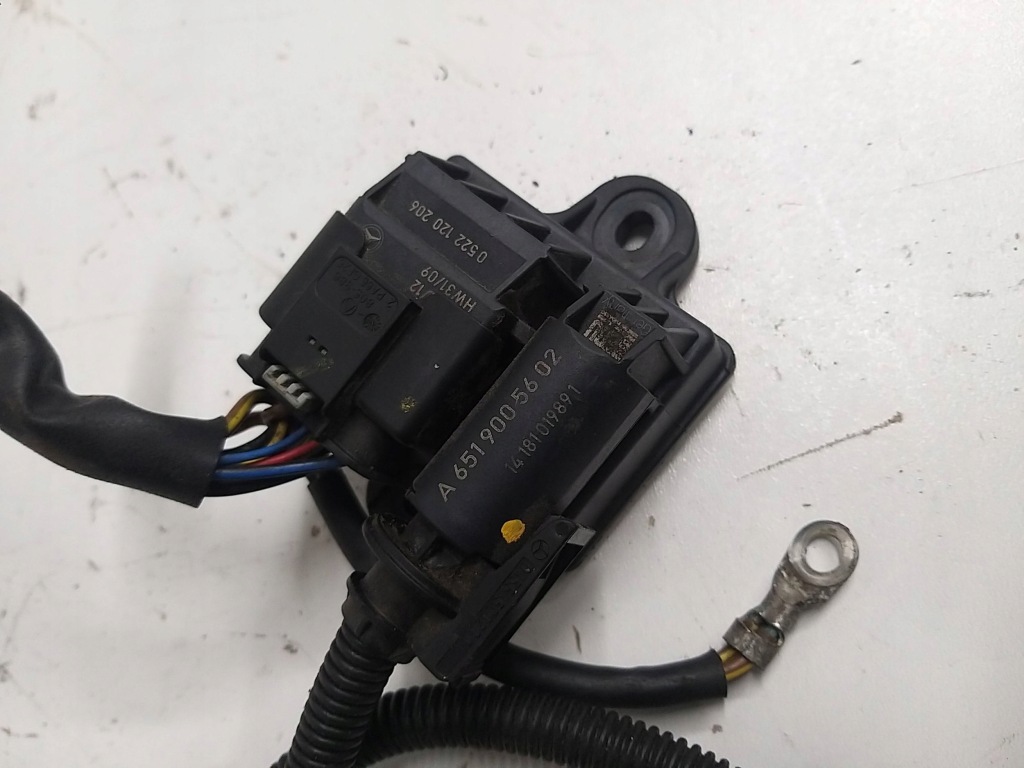 фото №1, Mercedes gla w156 cla w117 2.2 cdi реле свеча накаливания a6519005602