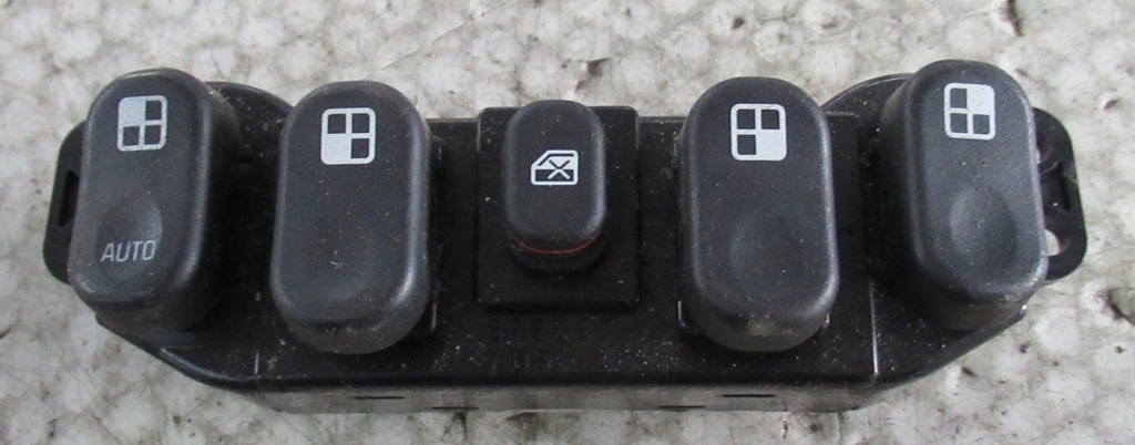 фото №1, Chevrolet hhr 2.4 кнопки