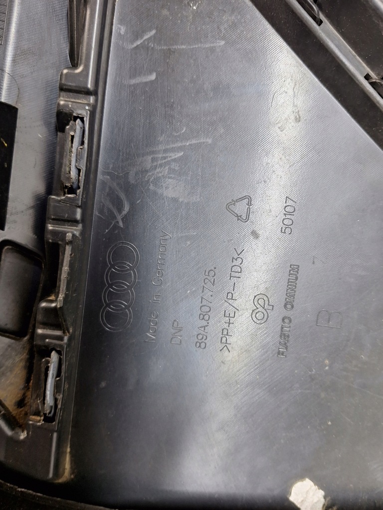 фото №10, Бампер audi q4 89a e-tron 2021-2024 оригинал оригинальный номер решётка радиатора диффузор решётка