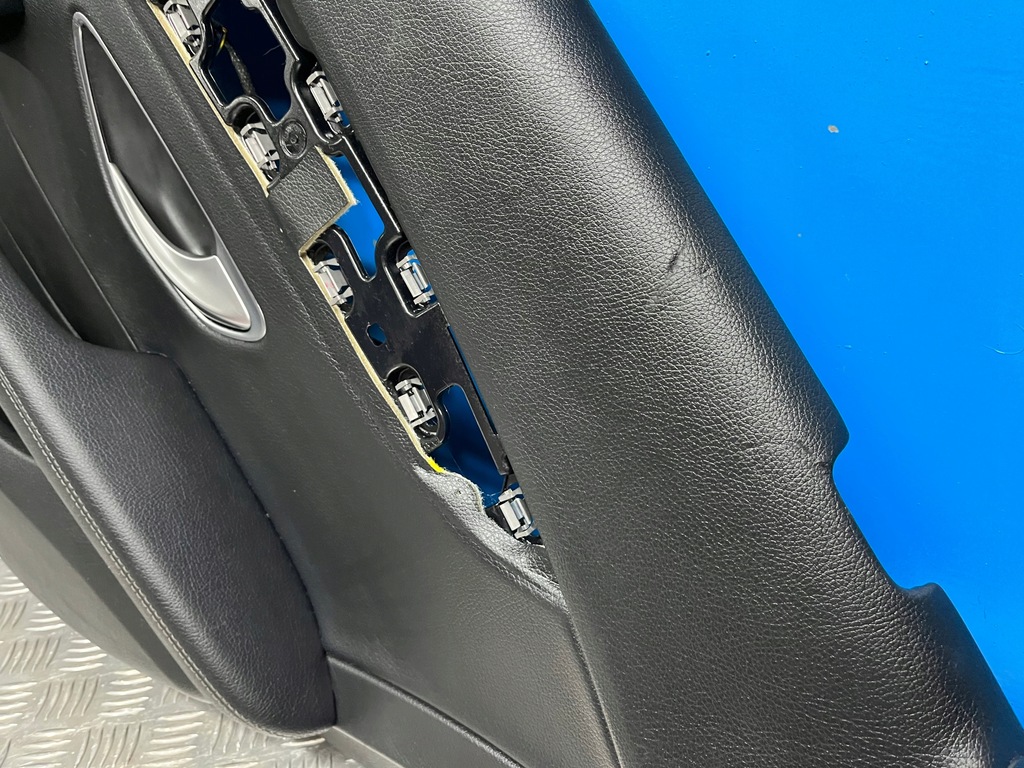 фото №11, Mercedes w205 обшивка обивка дверь правый задняя