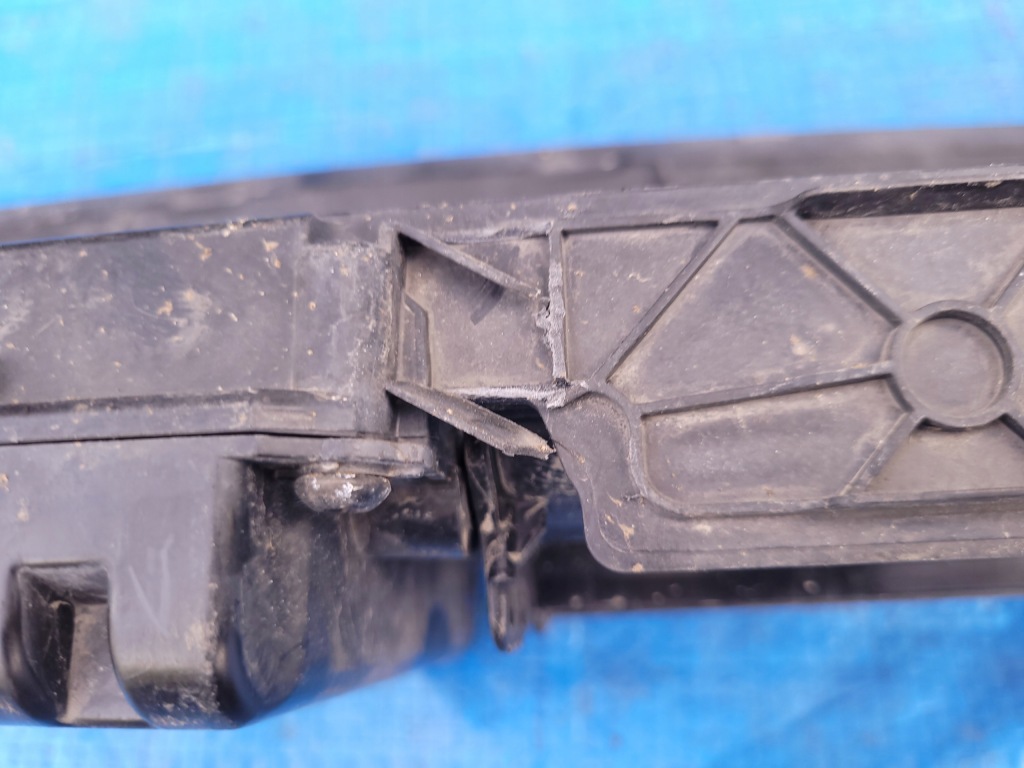 Bmw x3 g01 | жалюзі шторка кермо  повітря бампера рестайлінг  t350978 Зі Шроту