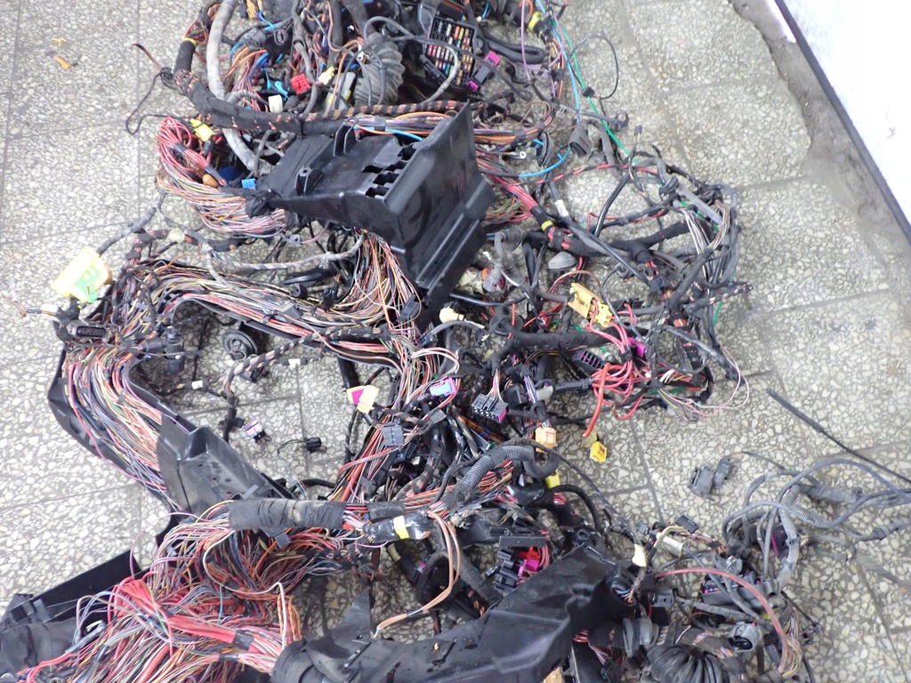 фото №11, Жгут электрическая салона audi s8 d3 5.2 v10 bsm europa версия короткий