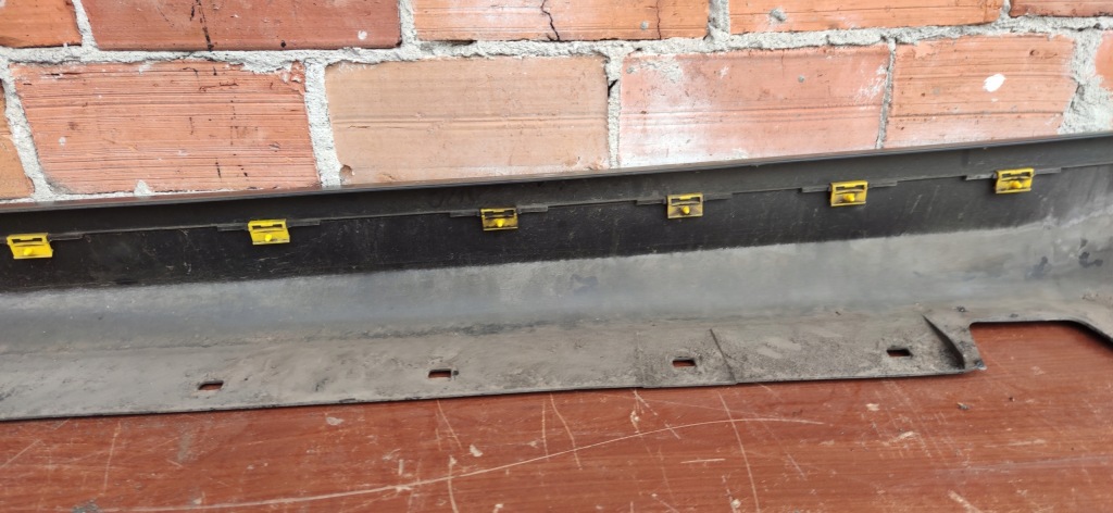 фото №14, Bmw 3 e90 e91 молдинг порог правая czarna порог