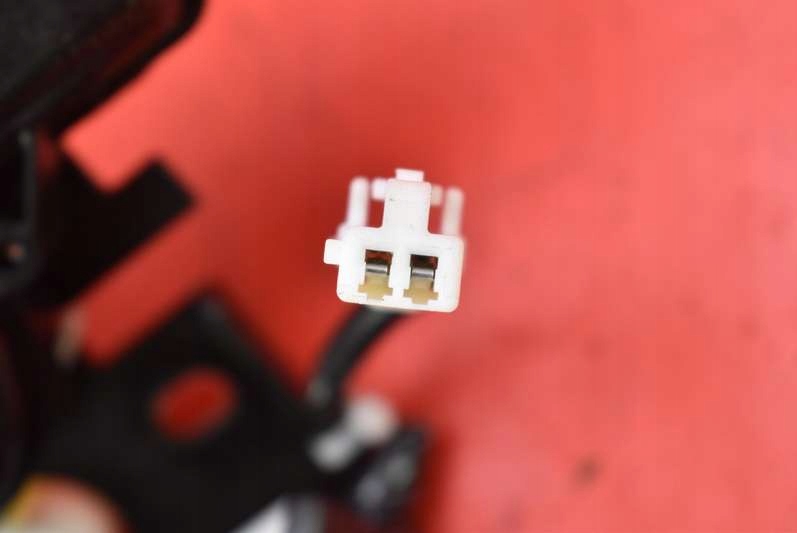 фото №7, Замок кришки задня багажника b6724 mazda 3 1 i bk sedan 03-06