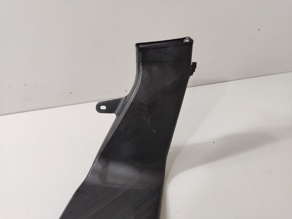 фото №6, Bmw 8 g14 2022 канал повітря задній кабіни r