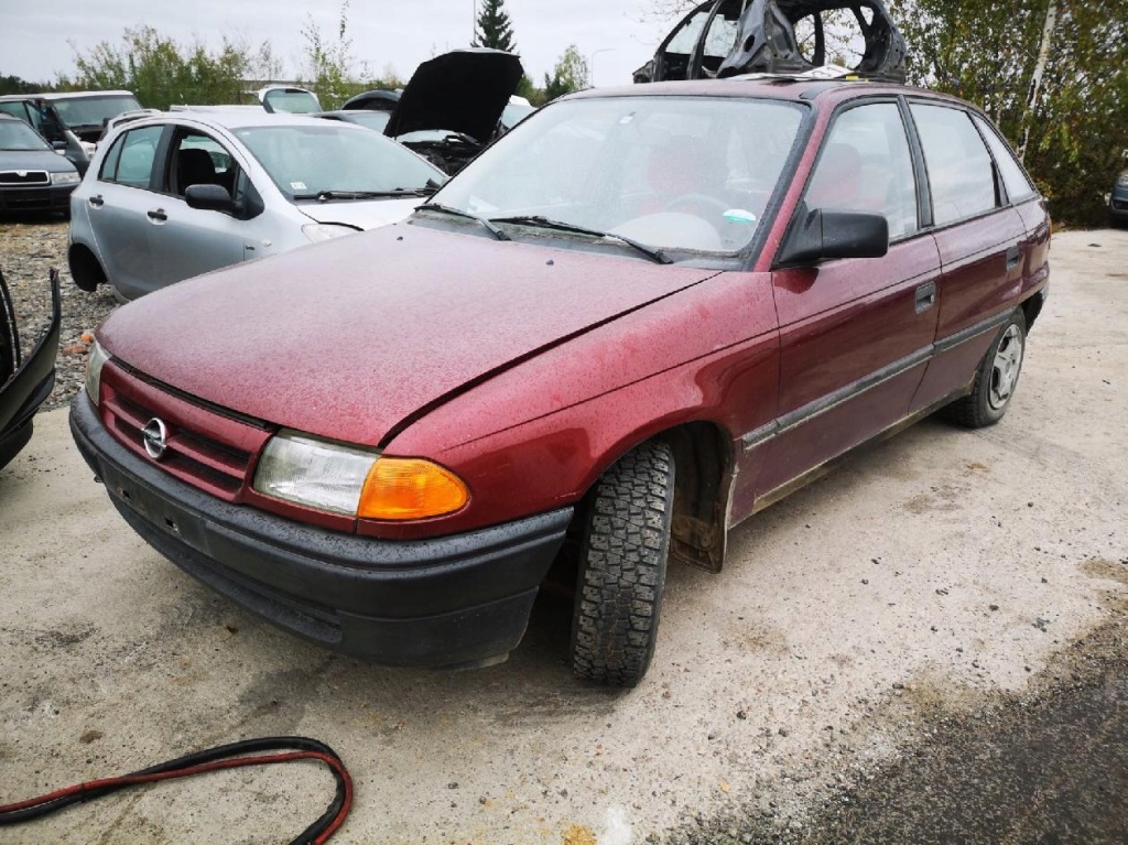 Opel astra коробка предохранителей 1991 1.4l Недорого