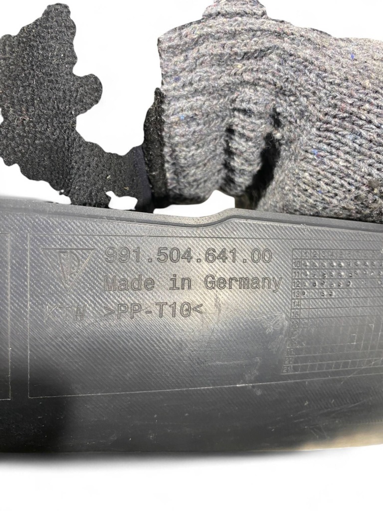Porsche 911 991 молдинг крила 99150464100 Зі Шроту