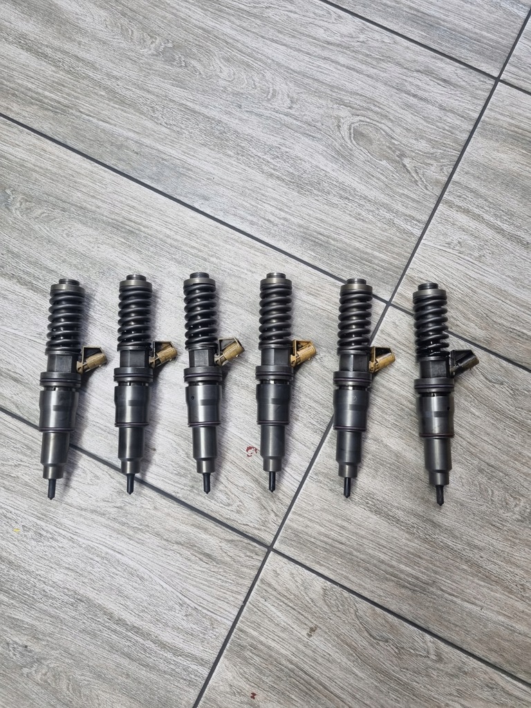 фото №1, Насос-форсунки форсунки renault magnum dxi 12 volvo fh fm 12 20430583