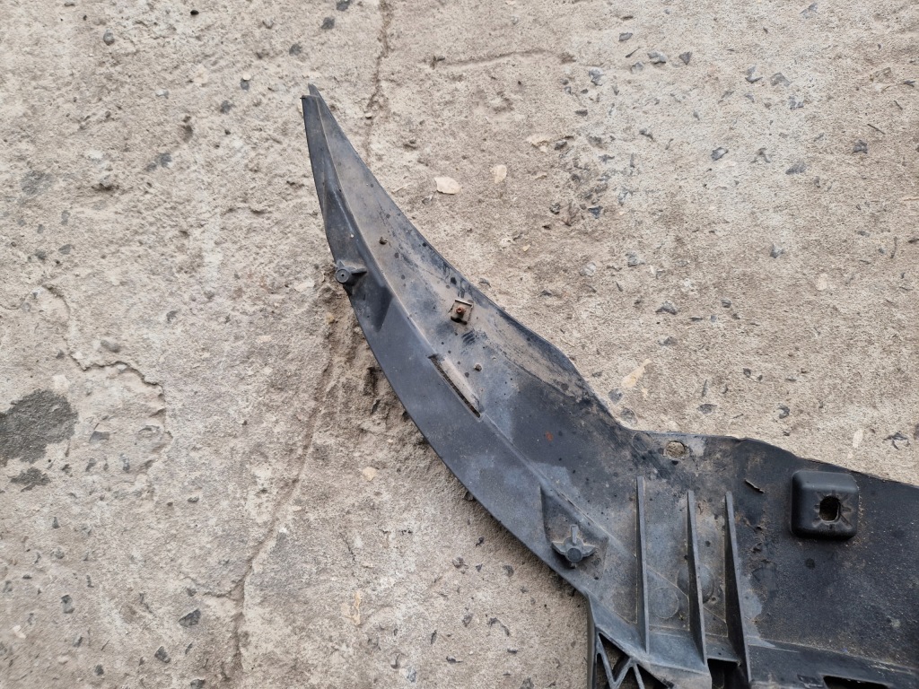 Накладка защита плита бампера передний audi a3 8p lift 8p0807233 с Разборки