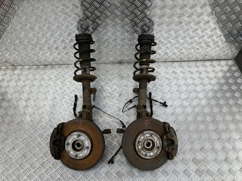 фото №2, Амортизационная стойка поворотный кулак правый ecosport 13- 1.5 tdci