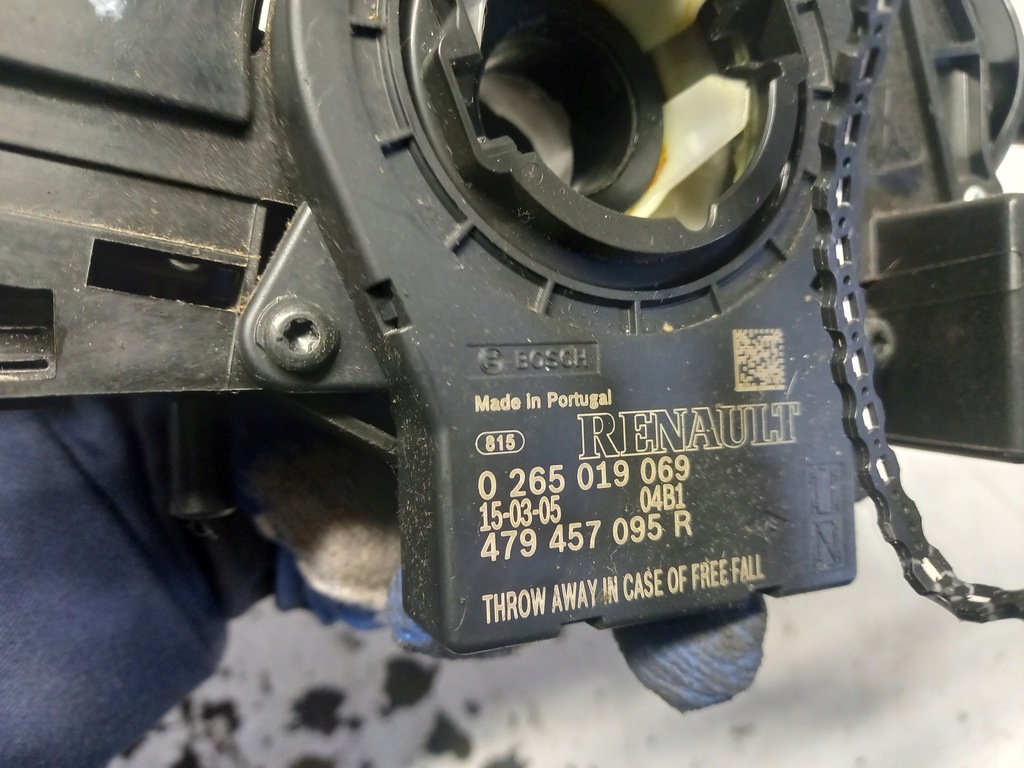 фото №9, Перемикач комбінований dacia logdy 681726046r