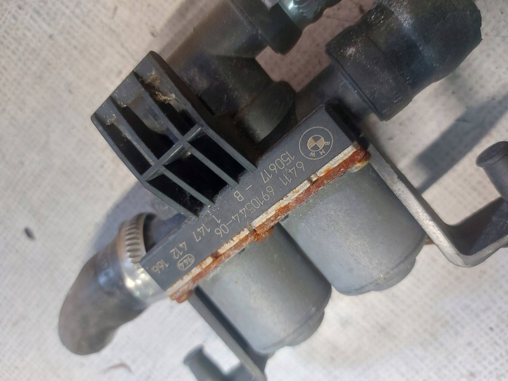 Купити Bmw x5 f15 клапан помпа води 6910544 9197085