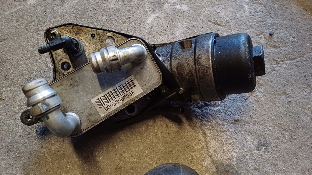 фото №1, Opel insignia a 2.0 cdti корпус фильтра масла