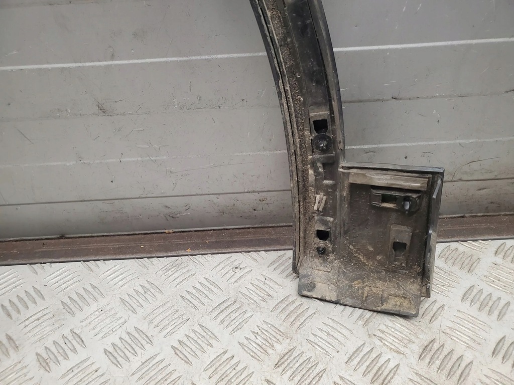 фото №8, Audi q5 sq5 80a853718e правая сторона накладки, накладки