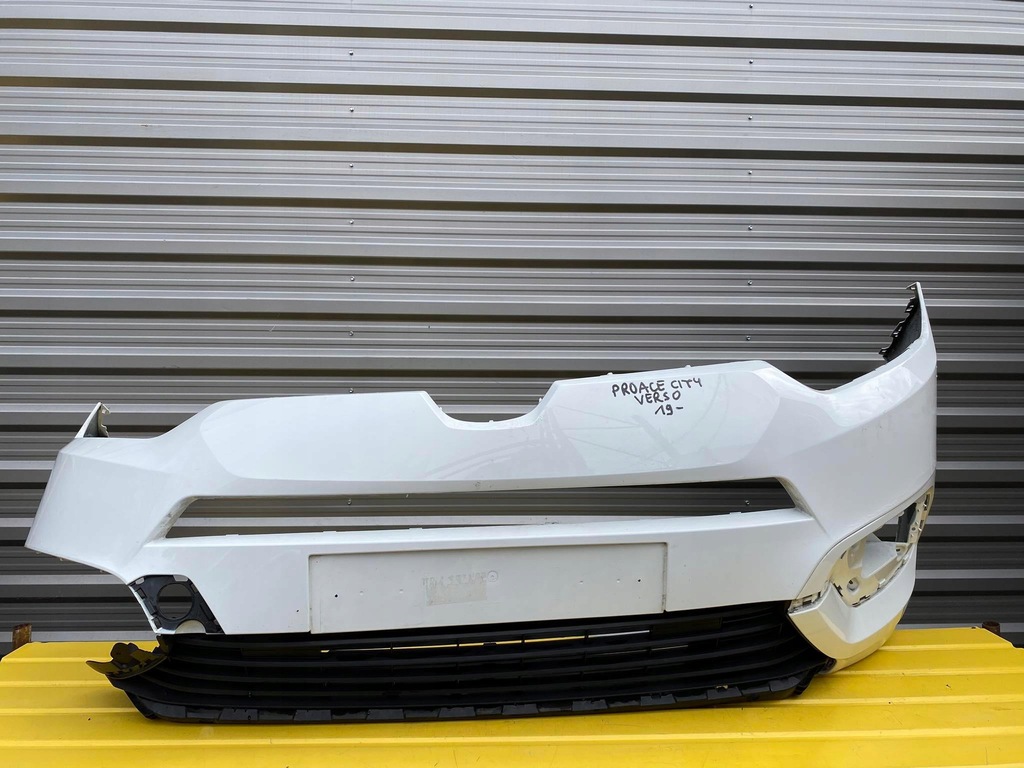 фото №1, Toyota proace verso city бампер перед 19-