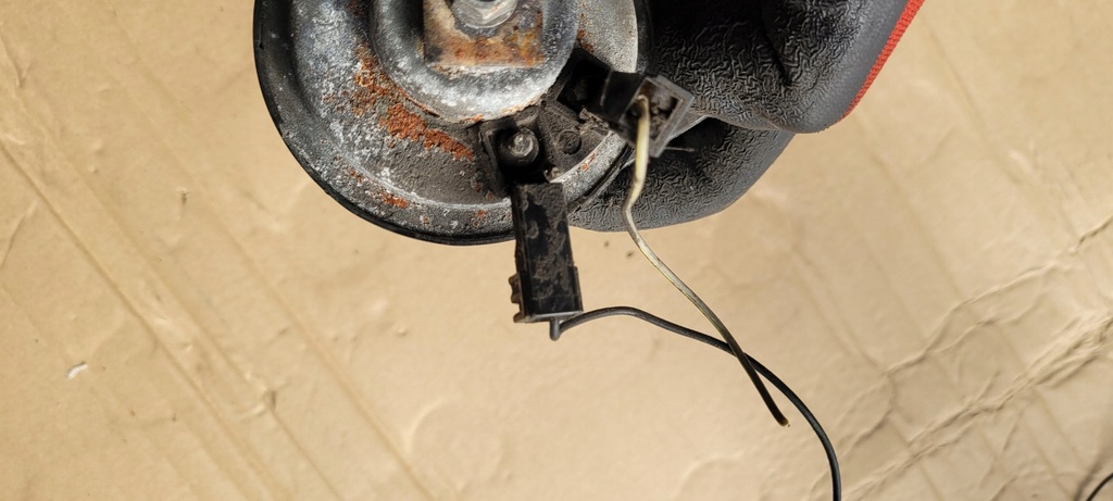 фото №7, Jeep wrangler jk клаксон сигнал звуковой сирена кронштейн