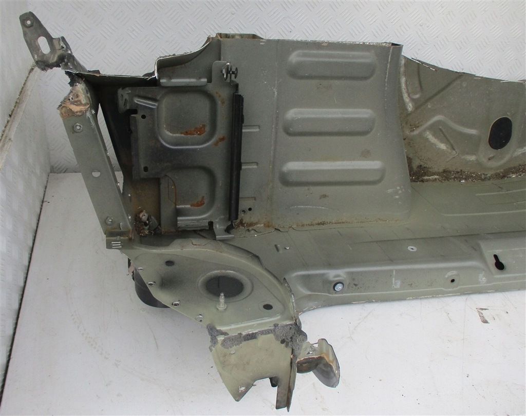 фото №7, Pas задний citroen c5 iii x7 2.7 hdi sedan eypc