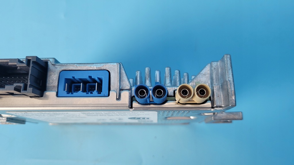 фото №10, Mercedes w206 c220 23r модуль связи a2069001218