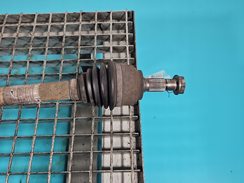 фото №2, Приводной вал правая citroen c4 i 1.6 16v механическая коробка передач