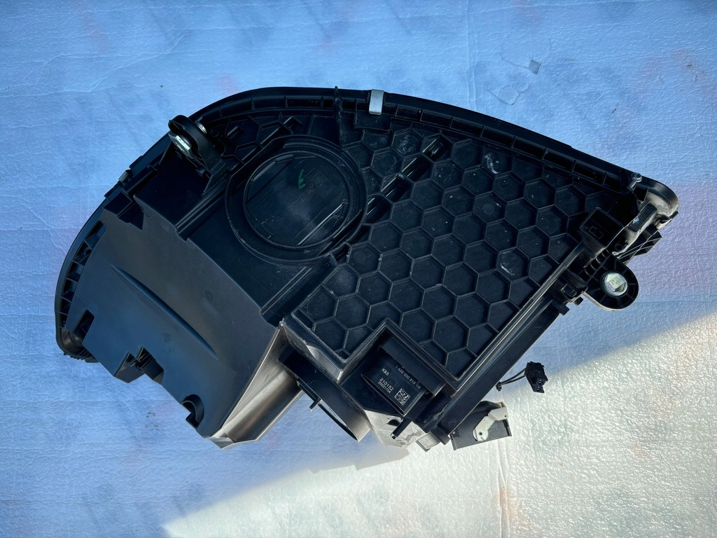 фото №6, Лампа правая full led mercedes c-klasa w206