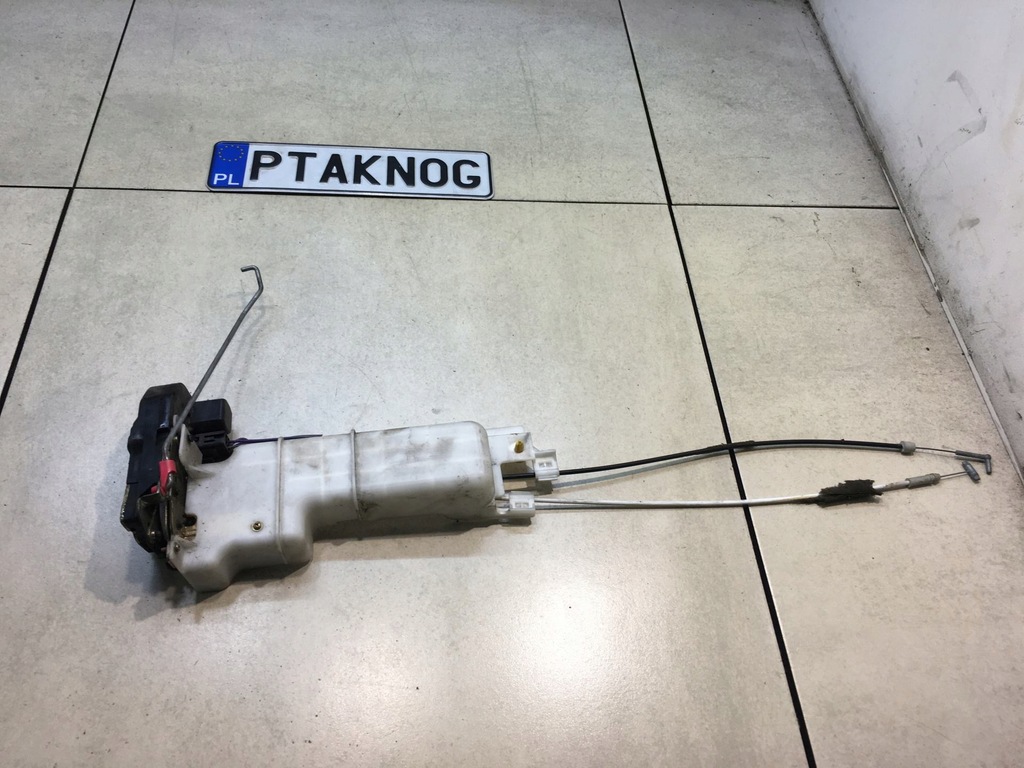 фото №2, Замок двері правий задня chrysler pacifica i 4 pin