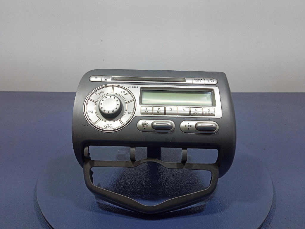 фото №1, Honda jazz ii lift 07- радио заводской cd 39100-saa-g412n5