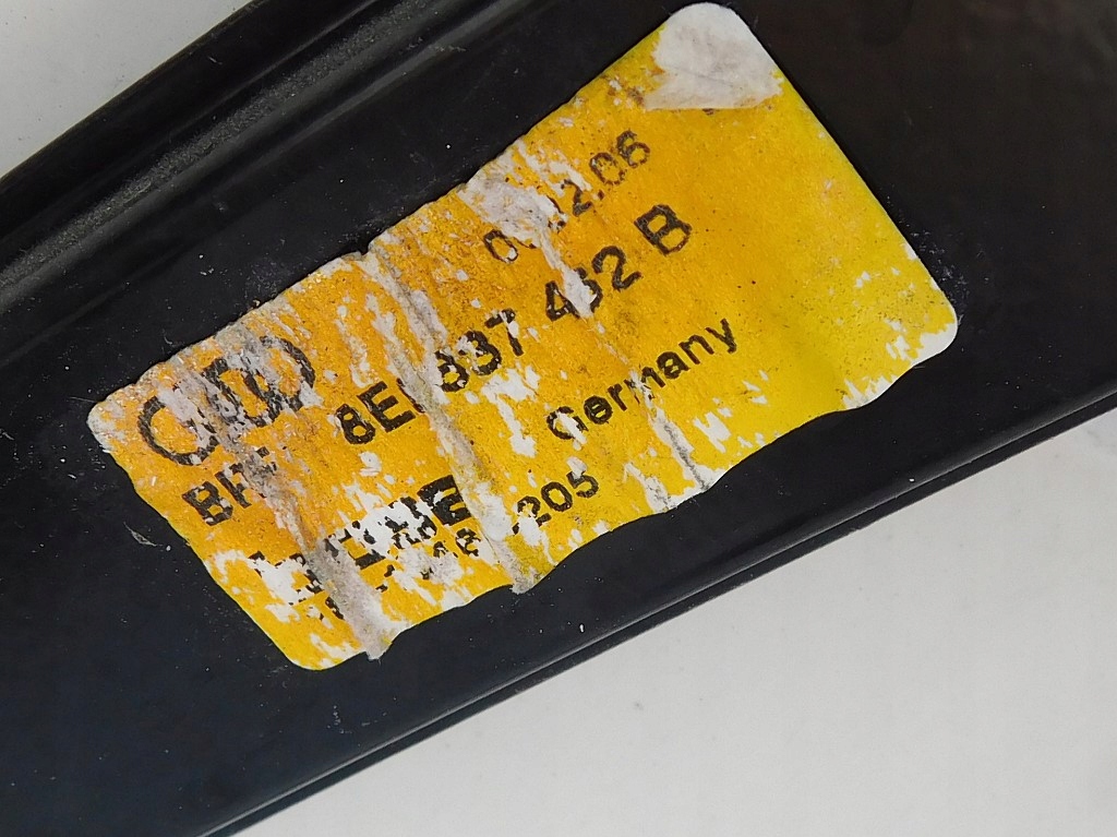 фото №6, Audi a4 b7 05r підйомник скло перед правий sedan