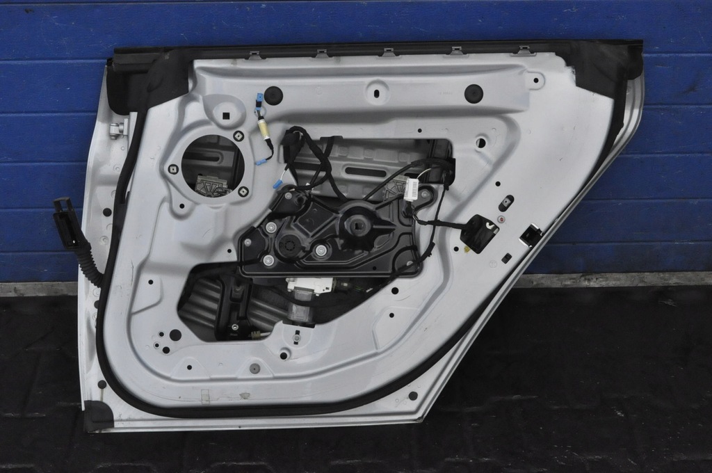 фото №8, Bmw 4 f36 двері правий задня задні a83