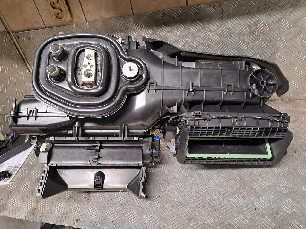 фото №8, Vw tiguan 2 5na 2018 r отопитель