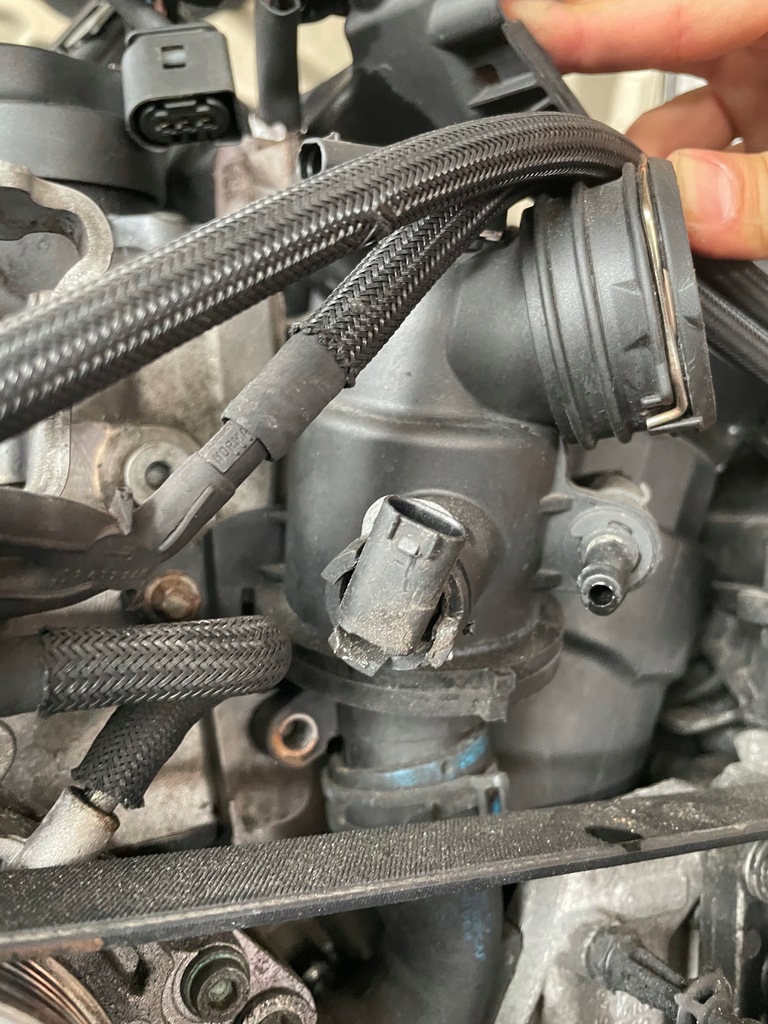 фото №7, Mercedes e klasa w212 cdi термостат корпус