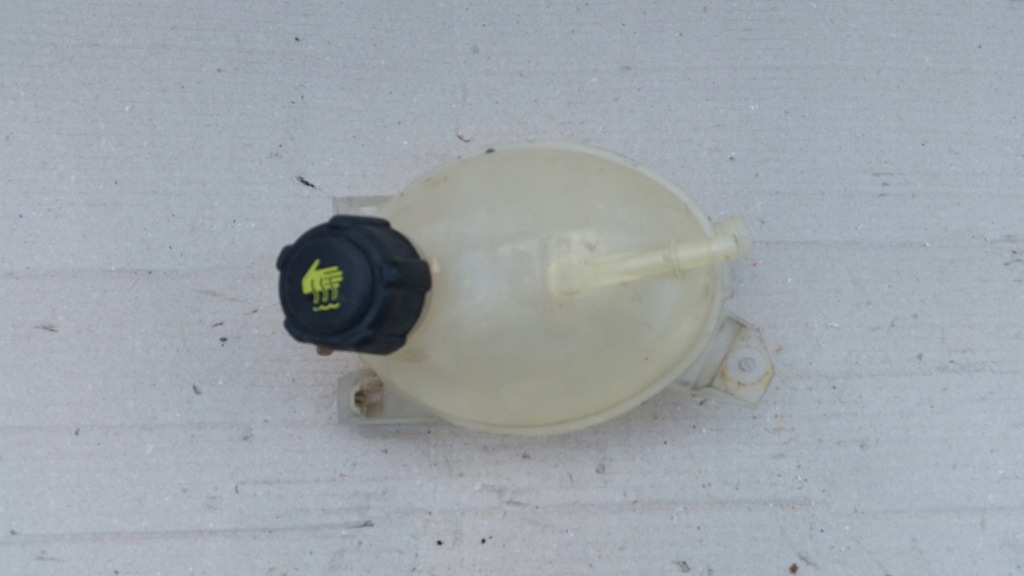 фото №1, Бак расширительный renault clio iv