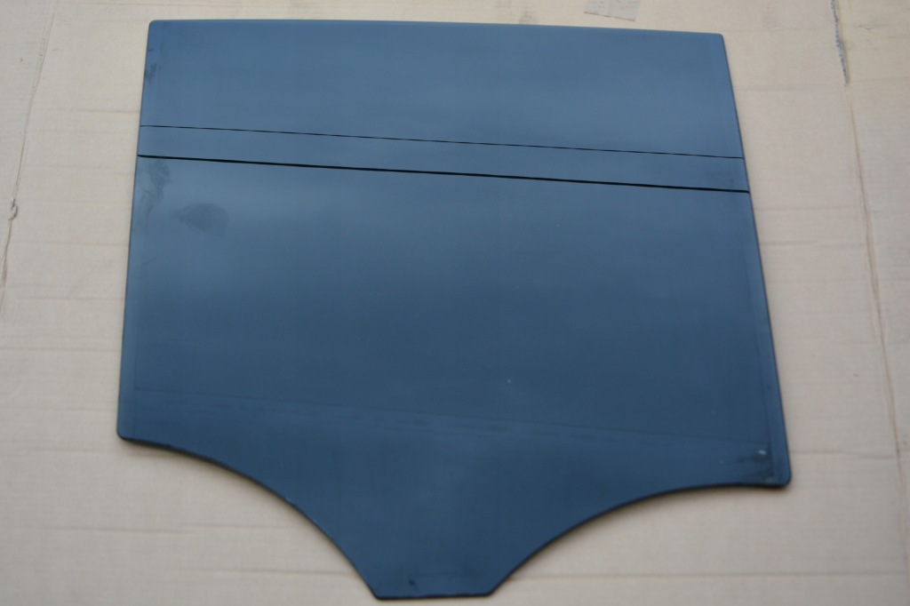 фото №1, Стекло правый задняя mercedes ml w166