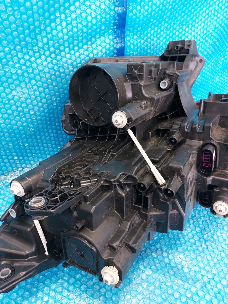 фото №11, Лампа передняя правая skoda kodiaq