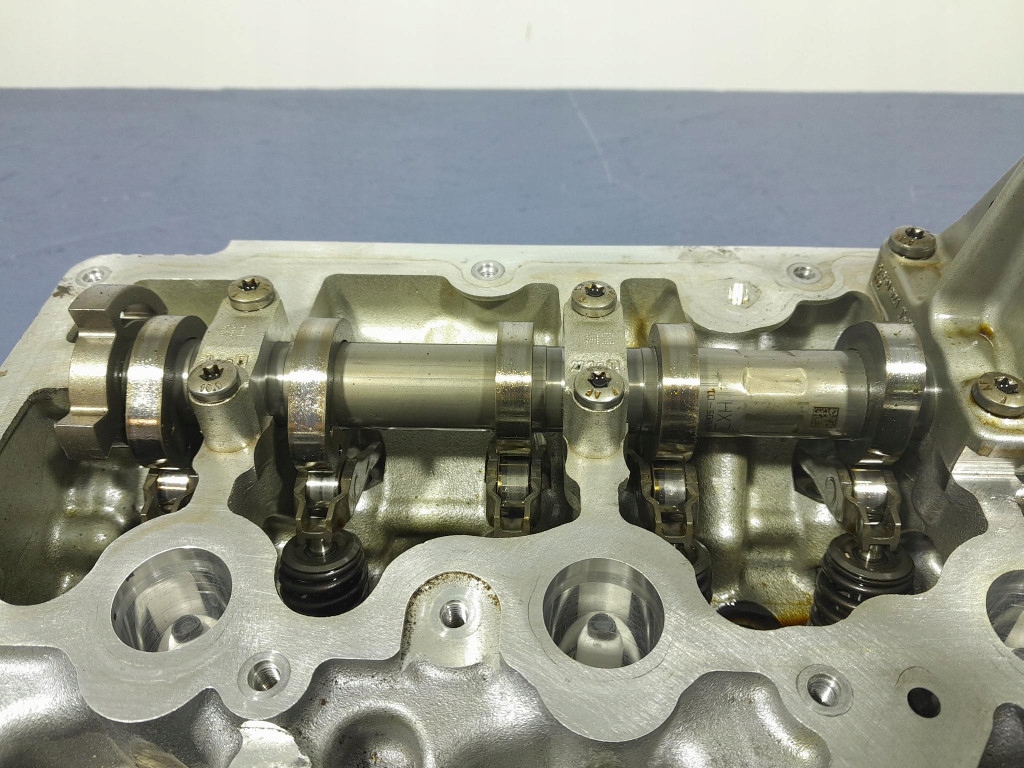 фото №8, Bmw 2 m235i f44 1 f40 2.0b b48a20e 306 km головка двигателя комплектная 8638185