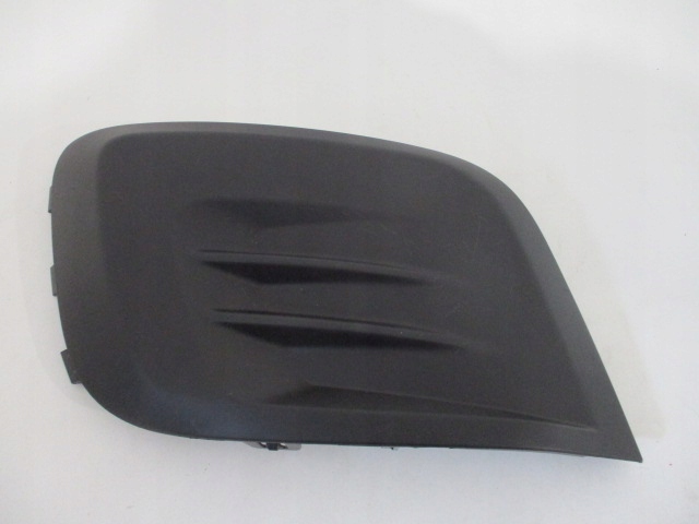 фото №1, Partner lift 15- решётка противотуманной фары правая nowa