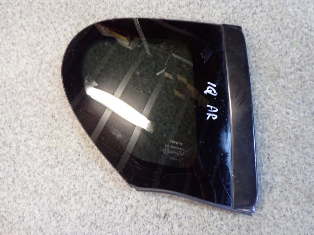 фото №4, Toyota iq 08-12 стекло кузовная задняя правая